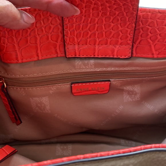 Anne Klein bag/ crossbody - Picture 8 of 8